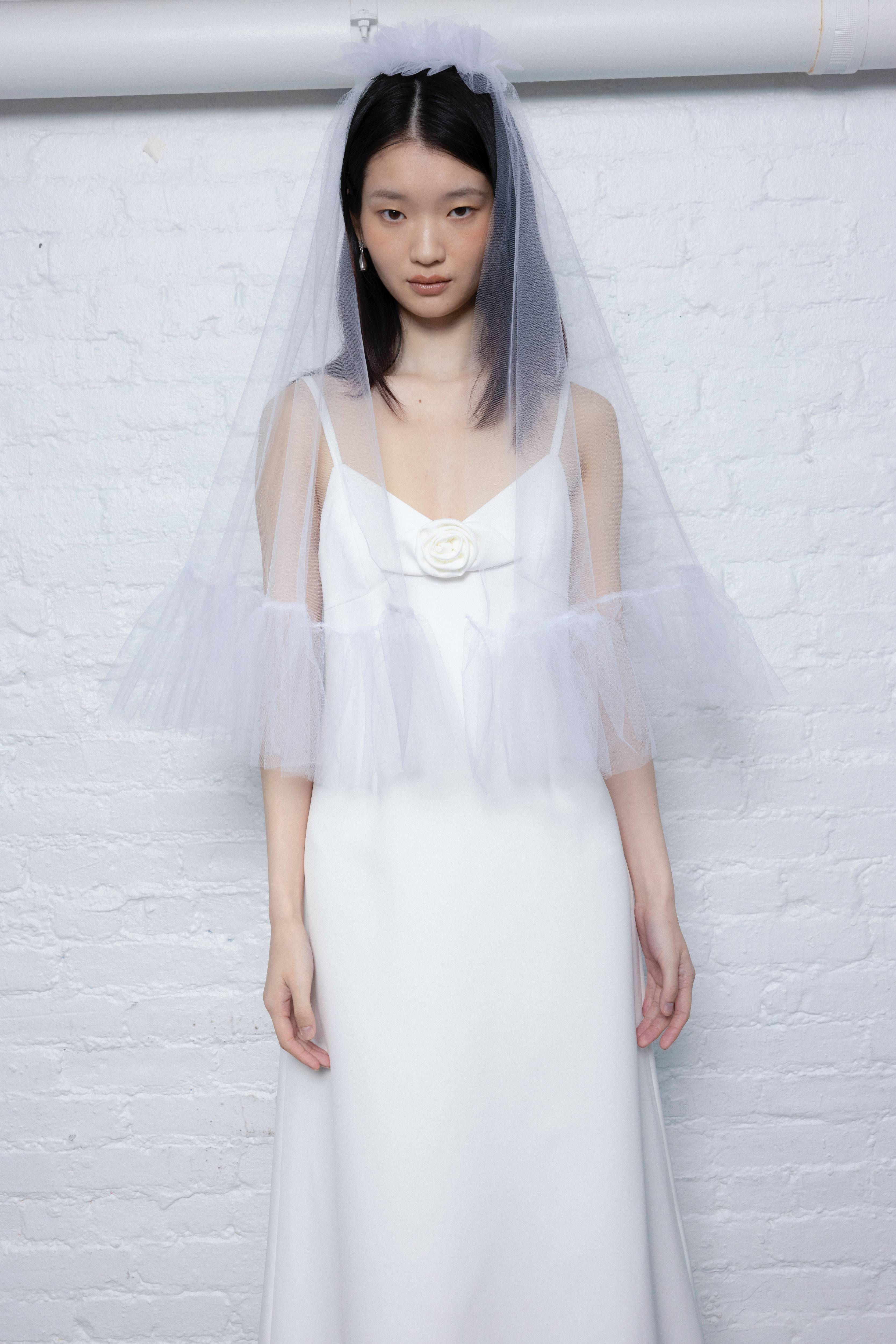 KYLIE VEIL - Image 4