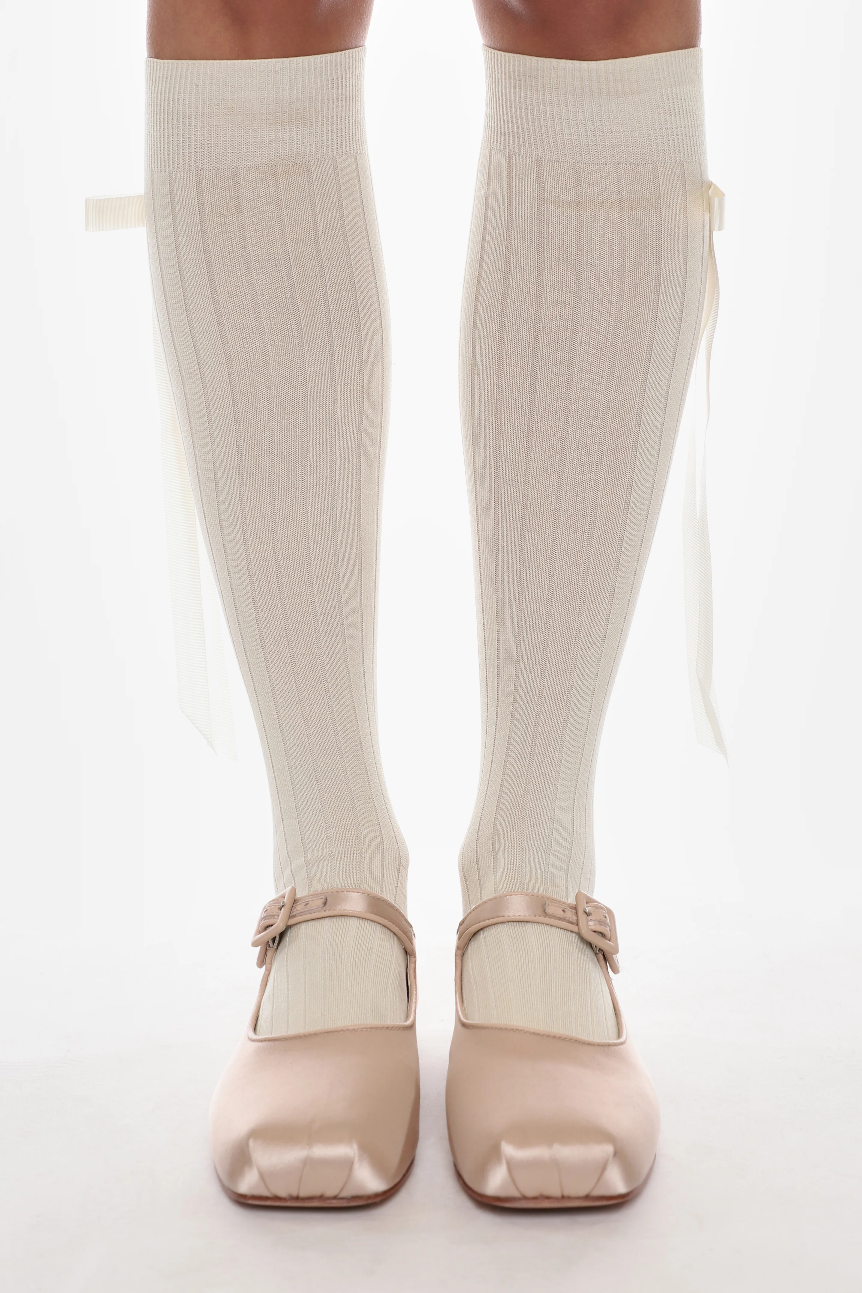 MARY JANE POINTE IN BALLET SATIN - Image 5