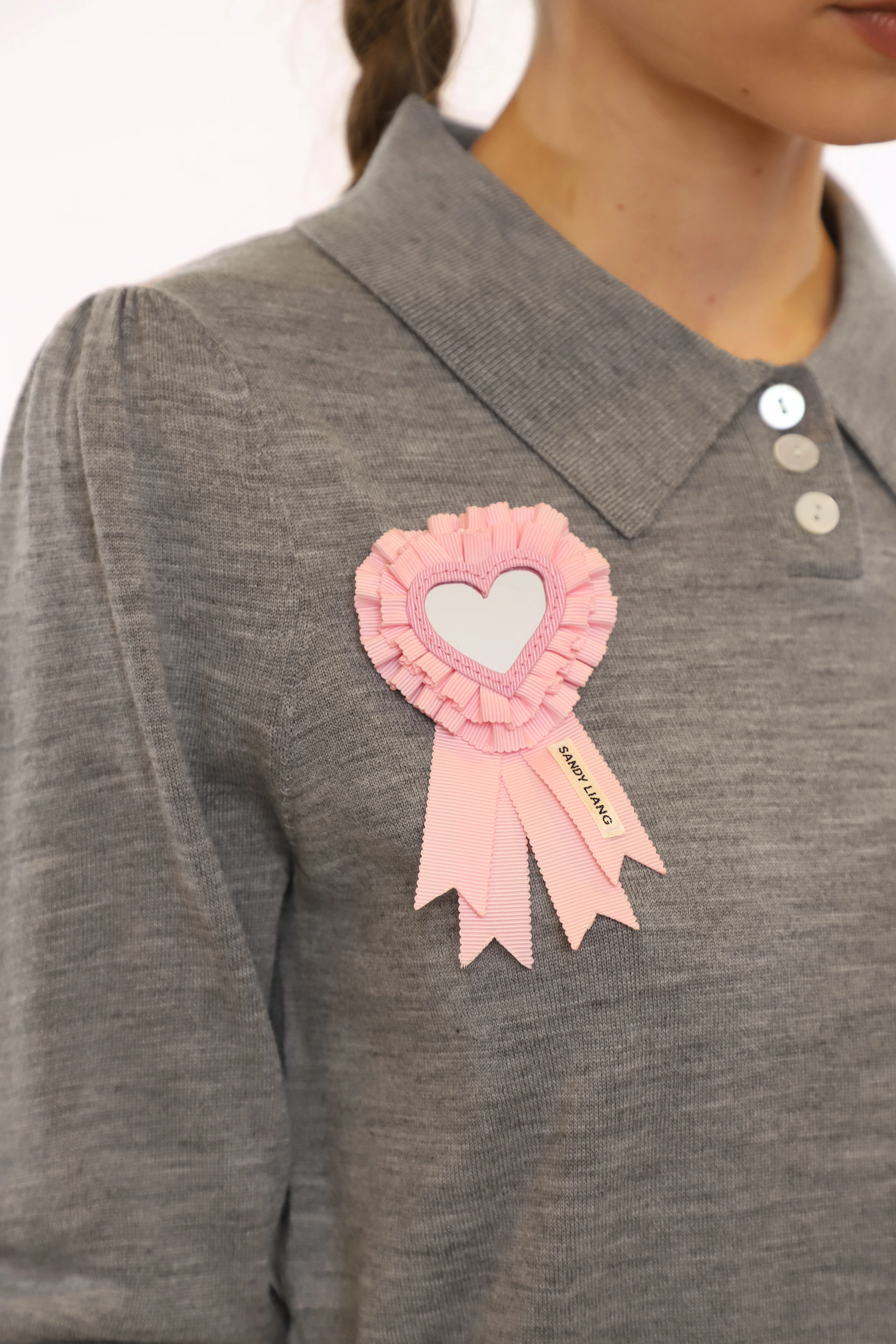 MINI I LOVE YOU BROOCH IN PINK - Image 3