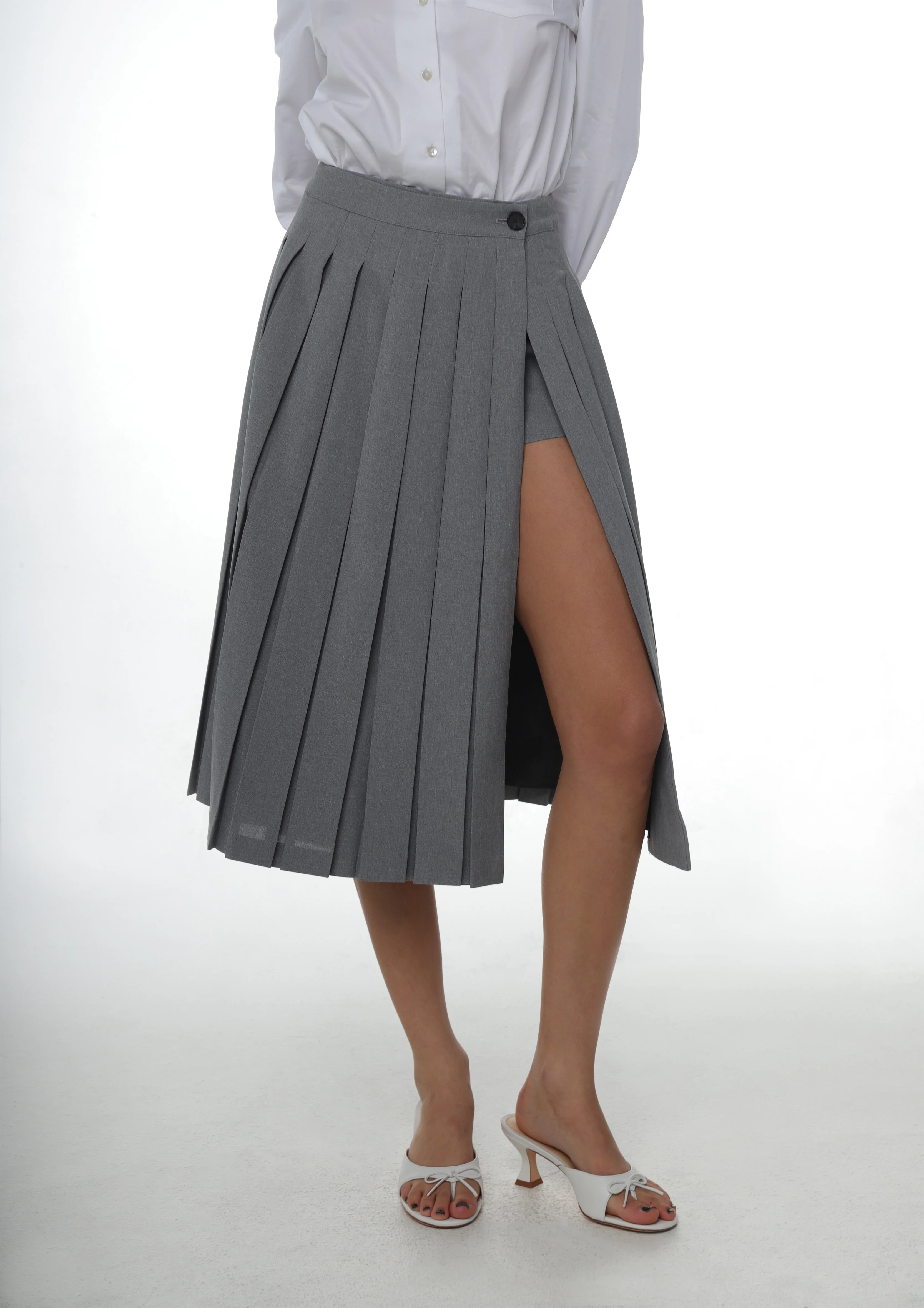 UNIFORM SKORT IN GREY - Image 3